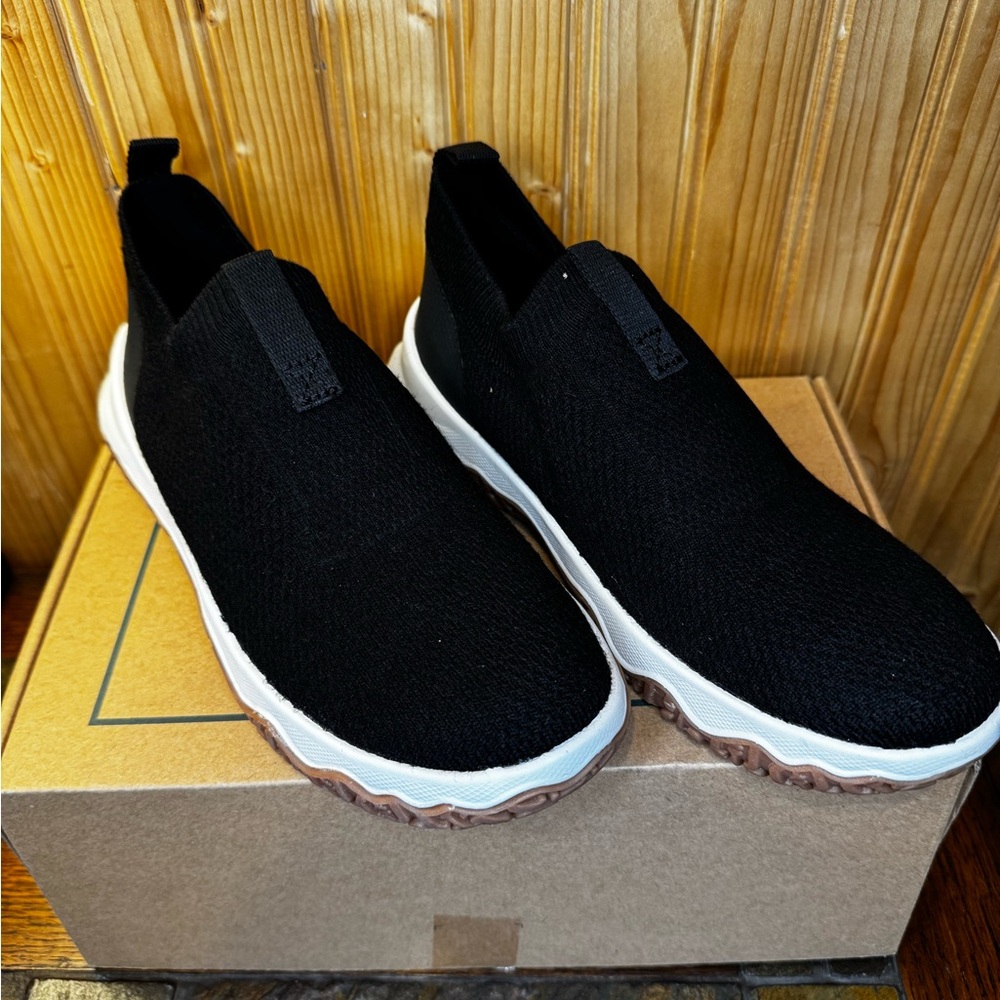 L.L.Bean Day Venture Slip-On Women’s sneakers